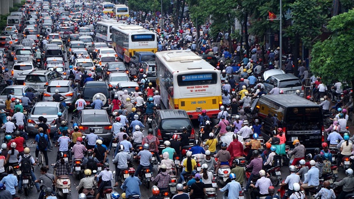 Sai lầm, xe máy, ngốn xăng, tốn xăng, tiết kiệm xăng, đi xe, lái xe, tài xế, xe hơi, ô tô